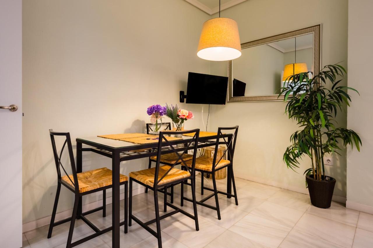 In Arenal. Free Wifi Well Located Appartement Séville